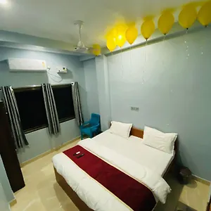 house-shri-hari-kunj-p.hotels-varanasi.com/
